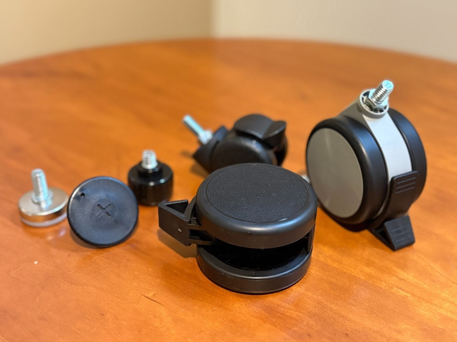 Levelers and casters